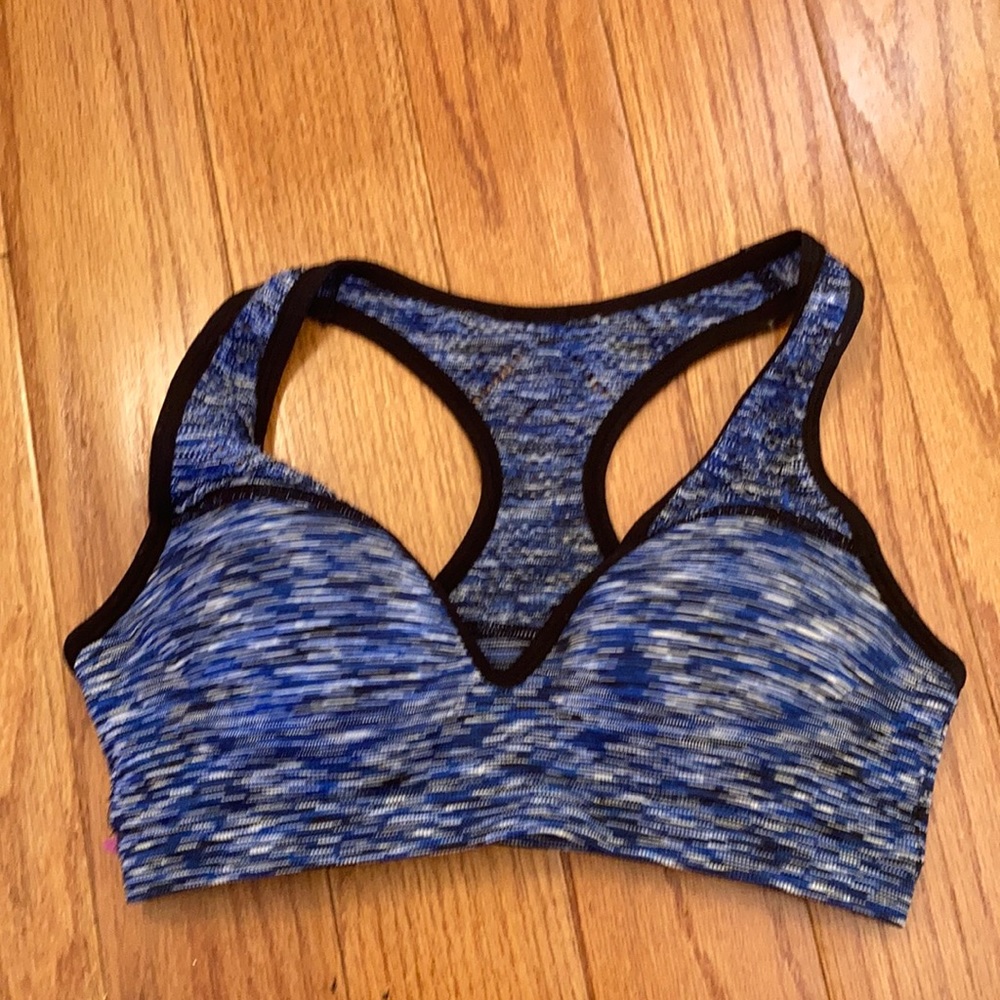 PINK Victoria’s Secret padded sports bra size s